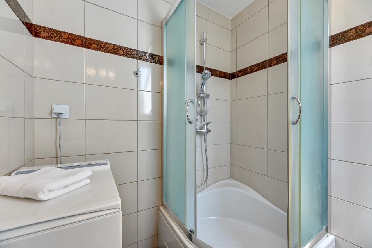 Grand Apartments - Orion Apartment Nearby Monte Cassino Street Сопот Екстер'єр фото